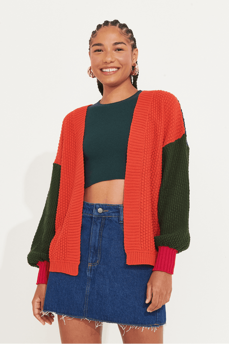 MIA CARDI